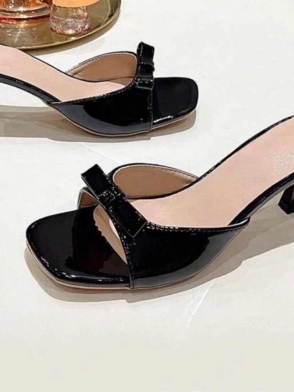 Heels - Picture 4 of 5